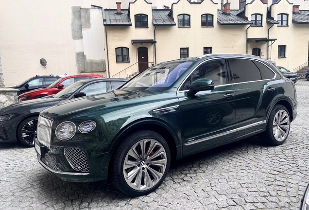 Bentley Bentayga Azure 2024