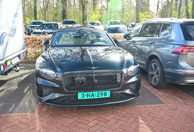 Bentley Continental GTC 2025
