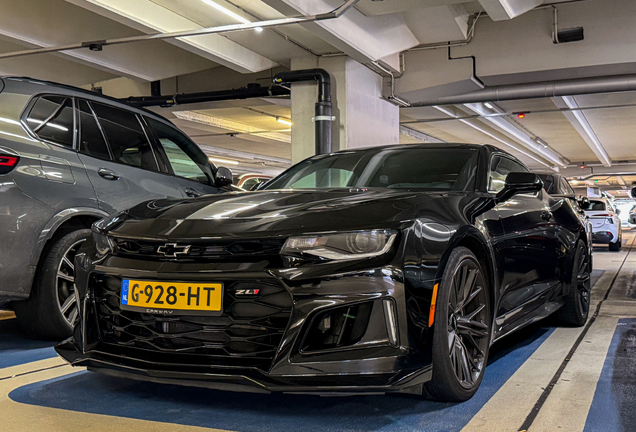 Chevrolet Camaro ZL1 2016