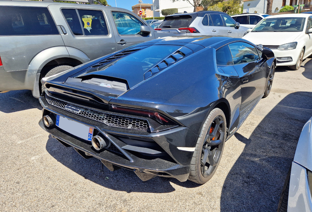 Lamborghini Huracán LP640-4 EVO