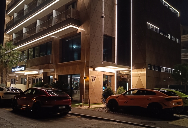 Lamborghini Urus Performante