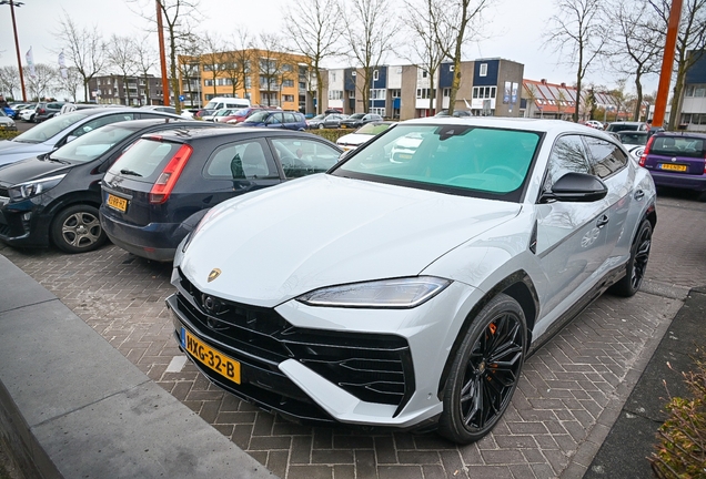 Lamborghini Urus SE