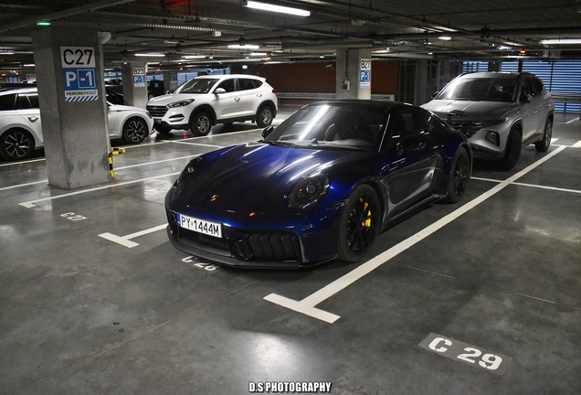 Porsche 992 Carrera 4 GTS MkII