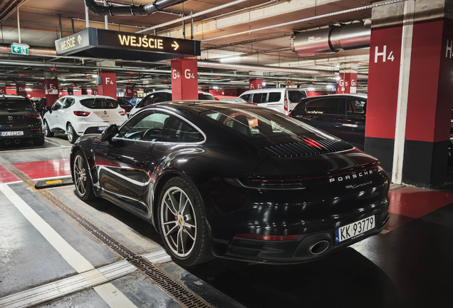 Porsche 992 Carrera 4S MkI