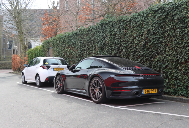 Porsche 992 Carrera 4S MkI