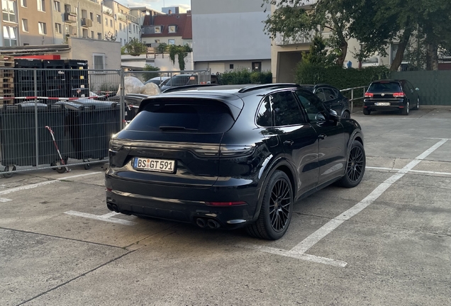 Porsche 9YA Cayenne GTS MkI