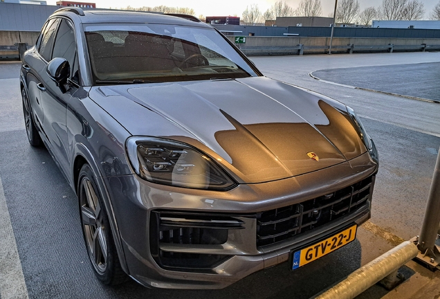 Porsche 9YA Cayenne Turbo E-Hybrid