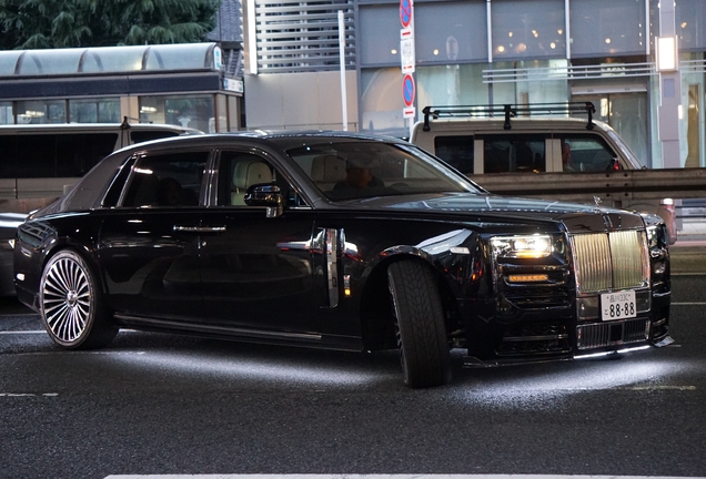 Rolls-Royce Phantom VIII EWB Series II Mansory