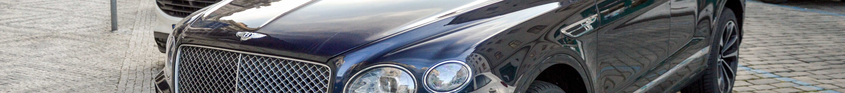 Bentley Bentayga V8 2021