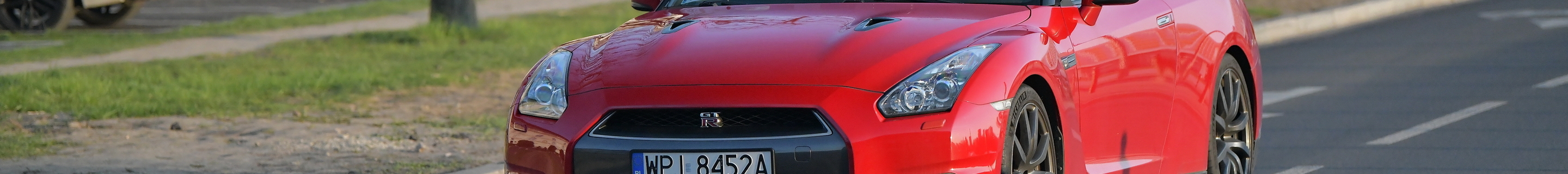 Nissan GT-R 2012