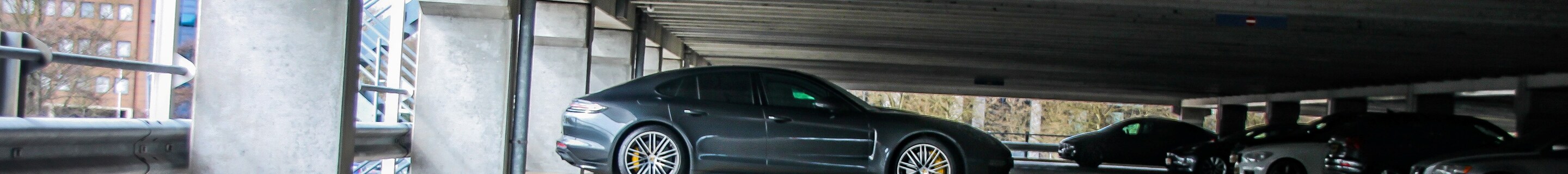 Porsche 971 Panamera Turbo S E-Hybrid MkI