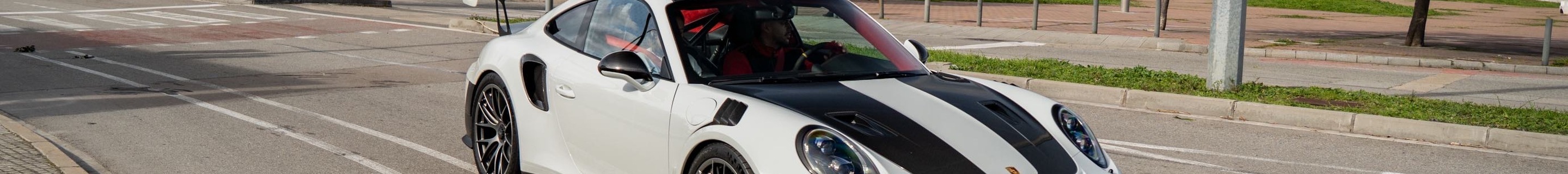 Porsche 991 GT2 RS Weissach Package