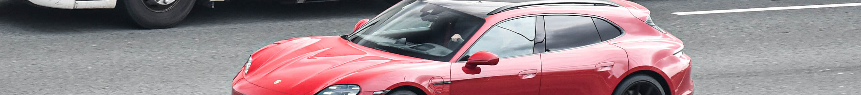 Porsche Taycan GTS Sport Turismo MkII