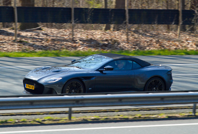 Aston Martin DBS Superleggera Volante