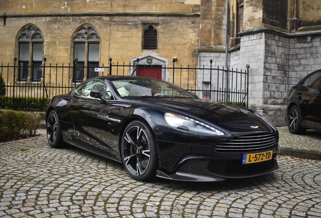 Aston Martin Vanquish S 2017