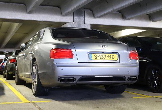 Bentley Flying Spur W12