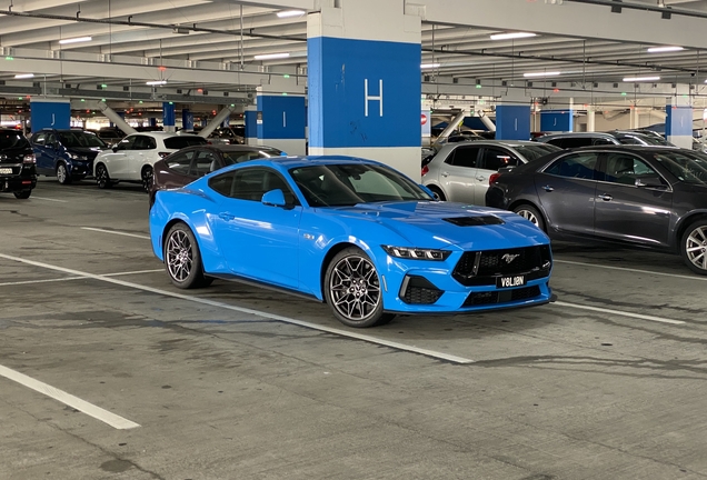 Ford Mustang GT 2024