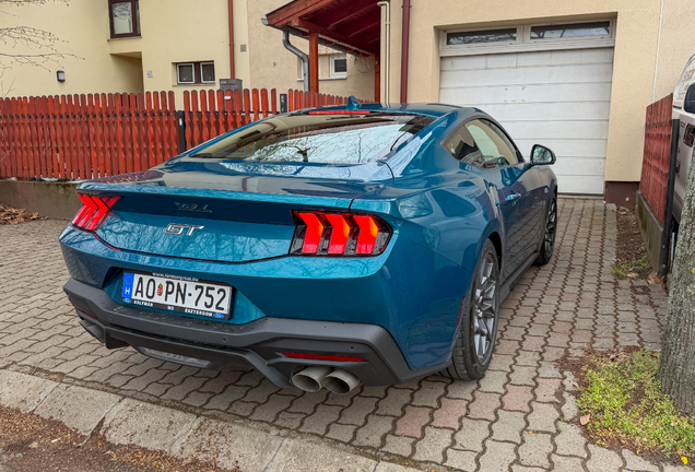 Ford Mustang GT 2024