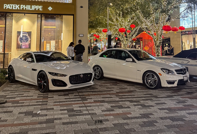Jaguar F-TYPE R Coupé 2020