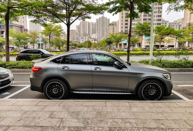 Mercedes-AMG GLC 63 S Coupé C253 2018