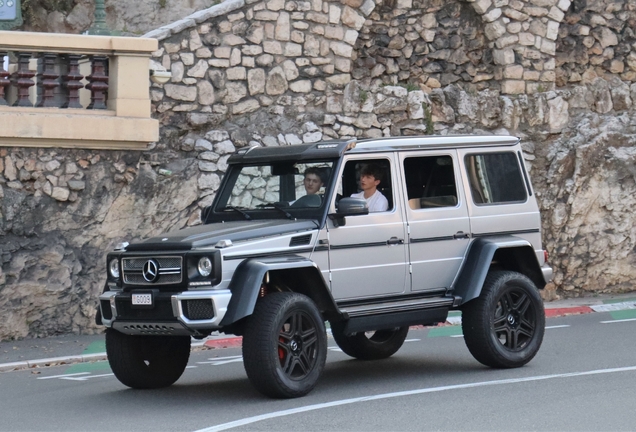 Mercedes-Benz G 500 4X4²