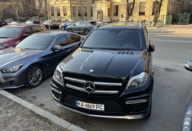 Mercedes-Benz GL 63 AMG X166