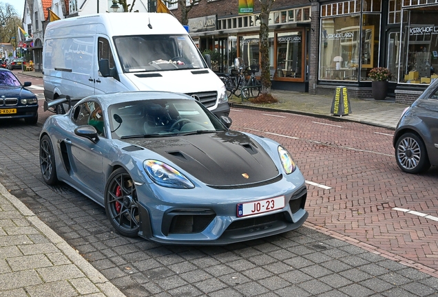 Porsche 718 Cayman GT4 RS Weissach Package