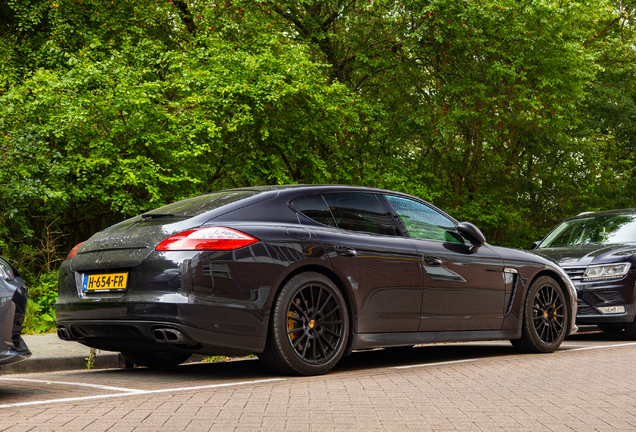 Porsche 970 Panamera GTS MkI