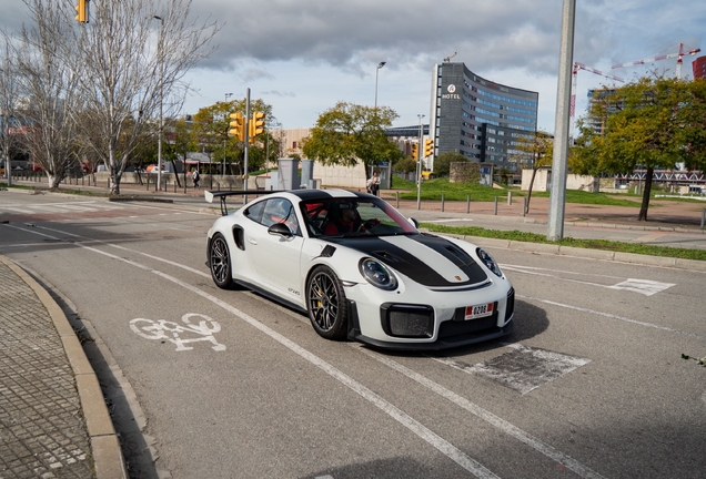 Porsche 991 GT2 RS Weissach Package