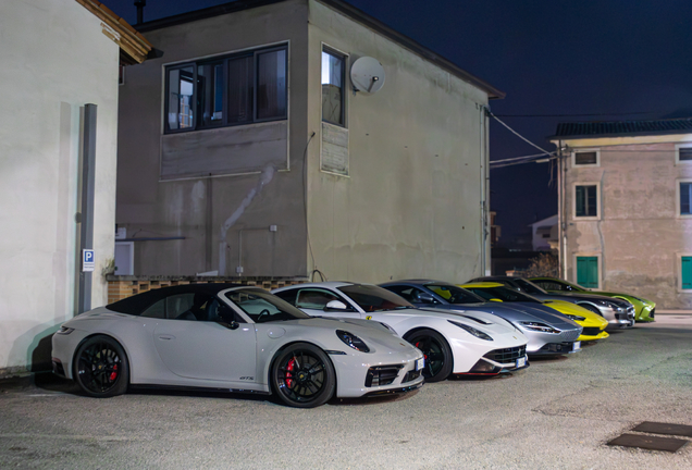Porsche 992 Carrera 4 GTS Cabriolet MkI