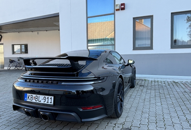 Porsche 992 Carrera 4 GTS MkII