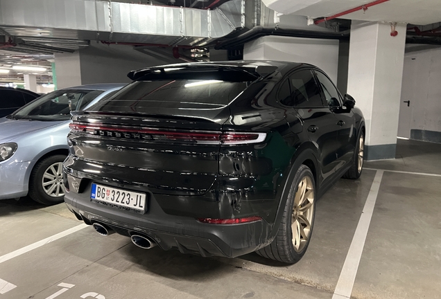 Porsche Cayenne Coupé Turbo E-Hybrid