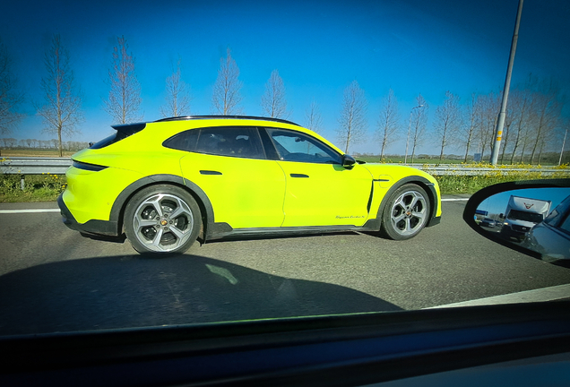 Porsche Taycan Turbo S Cross Turismo MkI