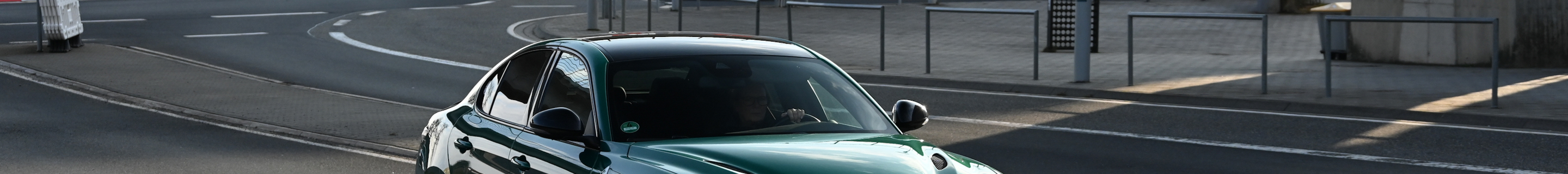 Alfa Romeo Giulia Quadrifoglio 2023