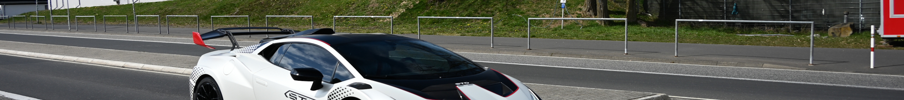 Lamborghini Huracán LP640-2 STO