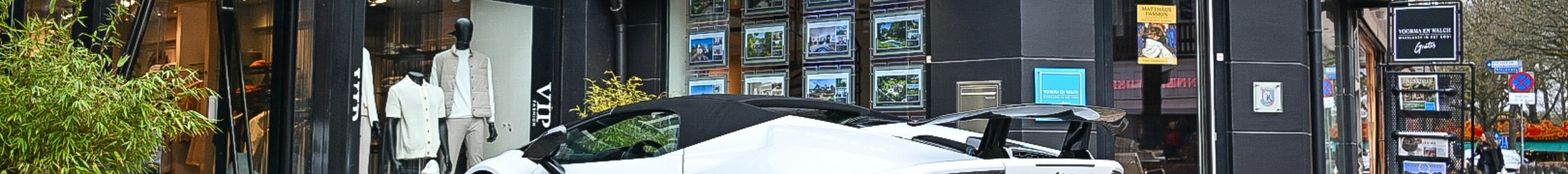 Lamborghini Huracán LP640-4 Performante Spyder