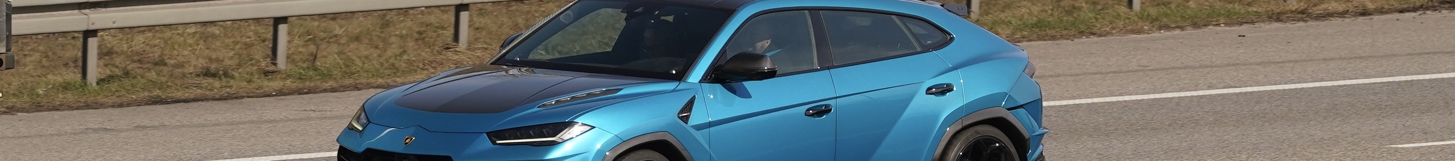 Lamborghini Urus Performante