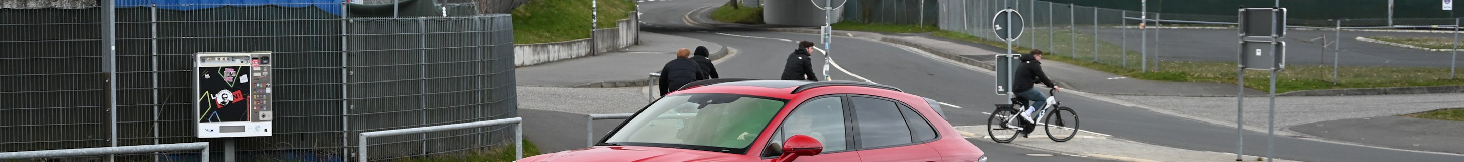 Porsche 95B Macan GTS MkIII