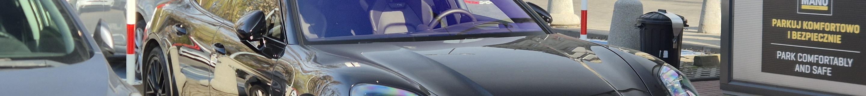 Porsche 972 Panamera GTS MkI