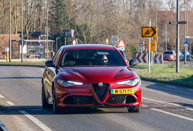 Alfa Romeo Giulia Quadrifoglio