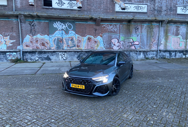 Audi RS3 Sedan 8Y