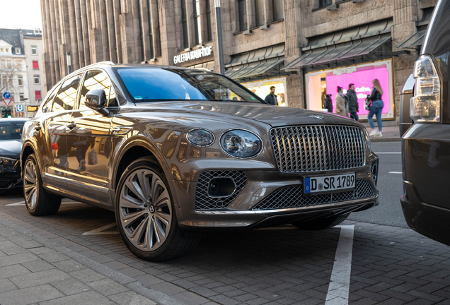 Bentley Bentayga Azure EWB