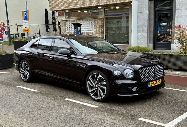 Bentley Flying Spur Hybrid Mulliner