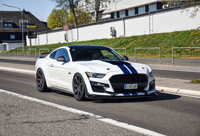 Ford Mustang GT 2015