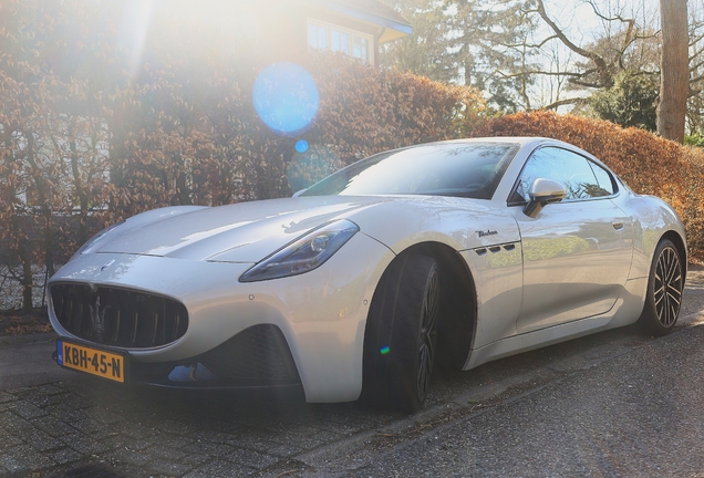 Maserati GranTurismo Modena