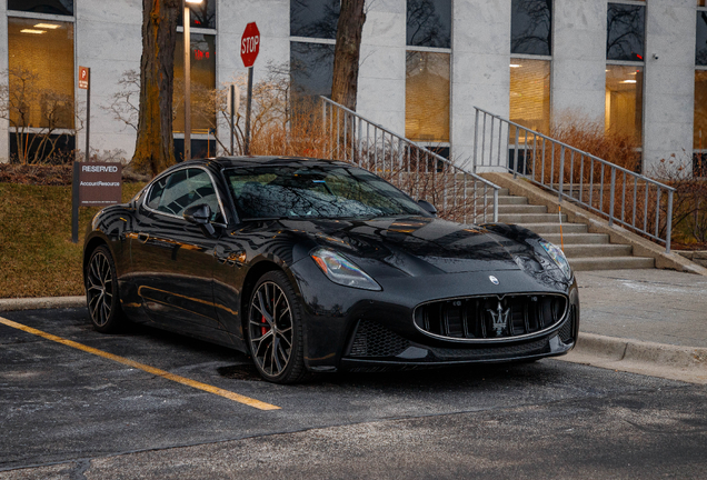 Maserati GranTurismo Modena