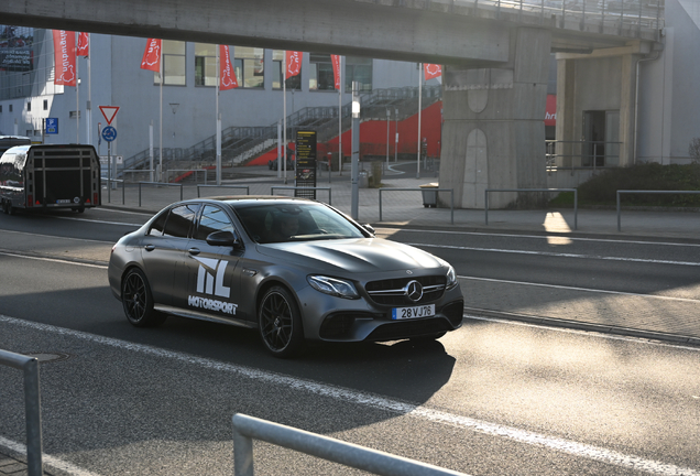 Mercedes-AMG E 63 S W213