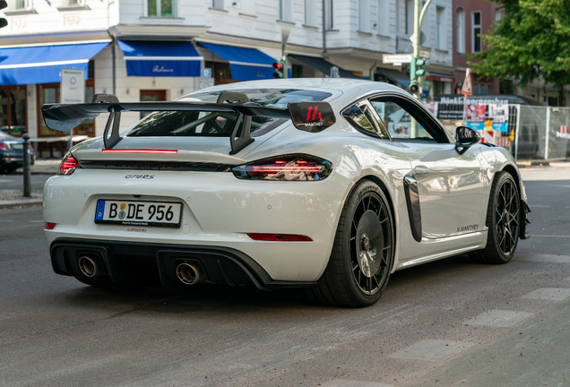 Porsche 718 Cayman GT4 RS Weissach Package Manthey Racing