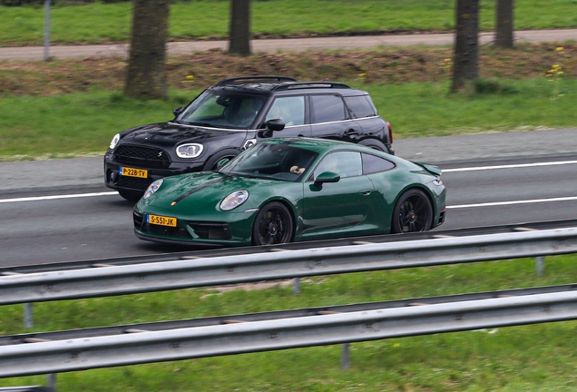 Porsche 992 Carrera 4 GTS MkI