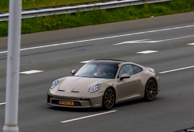 Porsche 992 Carrera S MkI Brute DNA